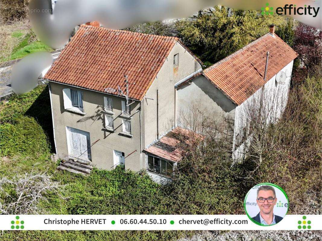 Maison à FLEAC