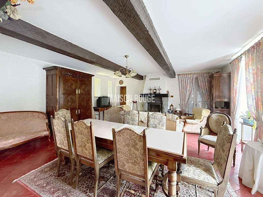 Investissement Gîtes Chambres d'Hôtes Longère avec Dépendances à St Marcan Proche Mont-St-Michel - photo 4