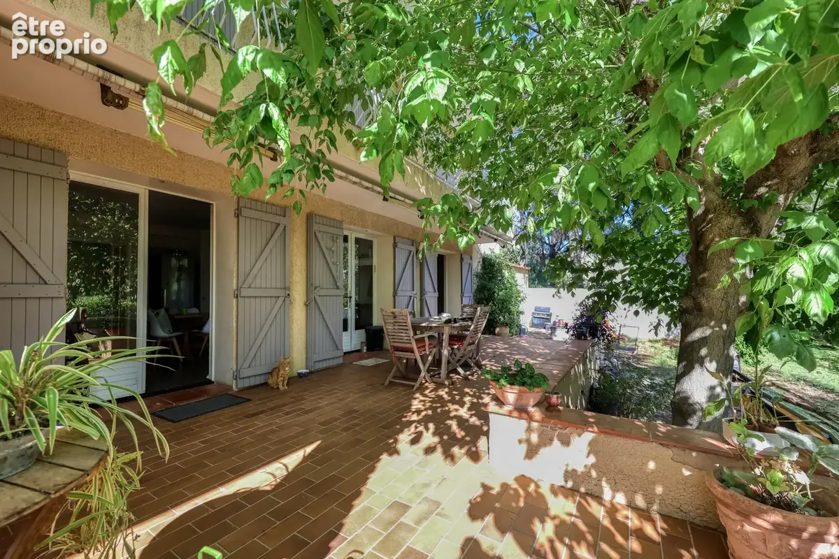 Appartement à SANARY-SUR-MER
