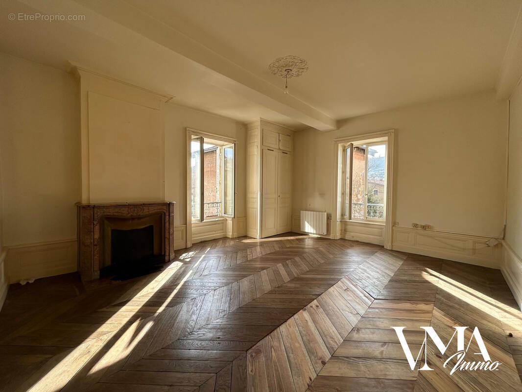 Appartement à CHESSY