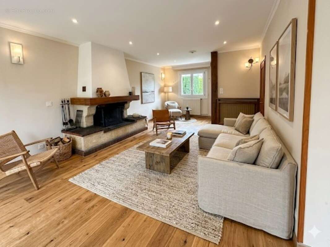 HOUPPEVILLE Centre Maison 5 pièces 114 m2 - photo 8