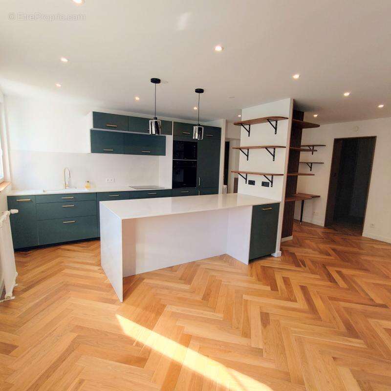 Appartement à LYON-7E