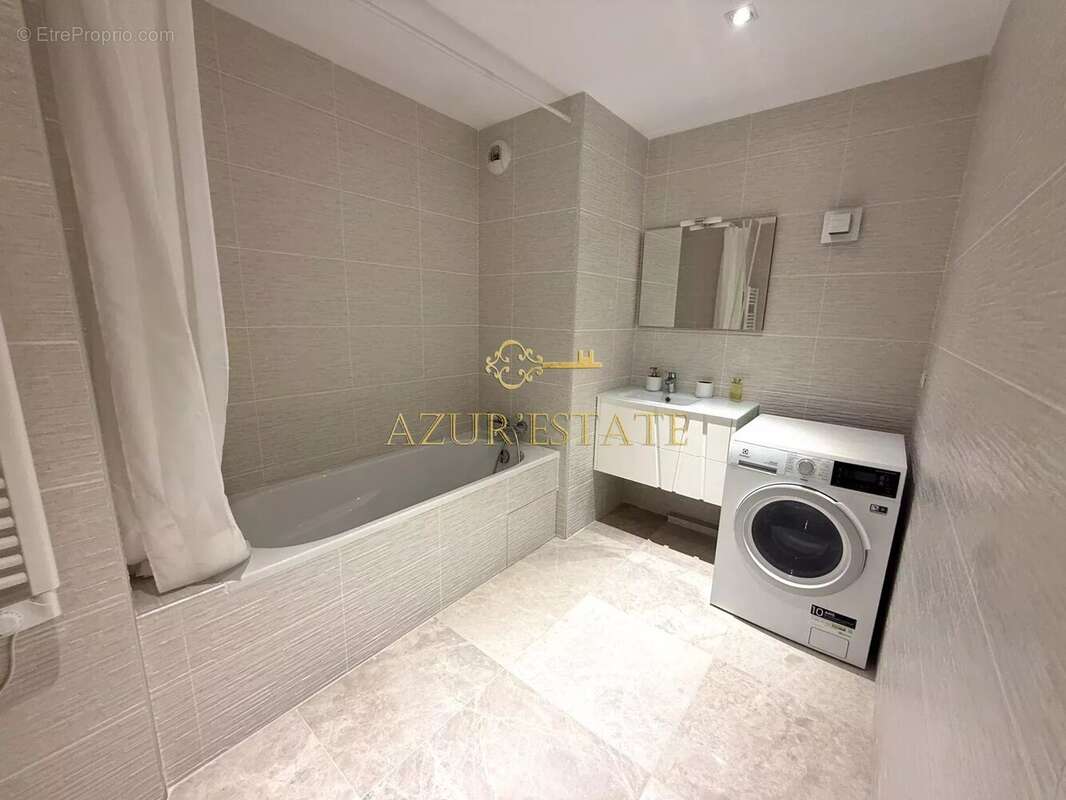 Appartement à BEAUSOLEIL