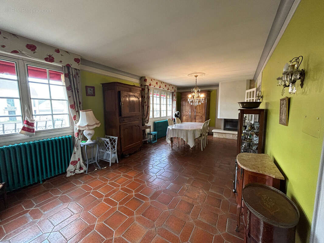Maison à LA FERTE-BERNARD