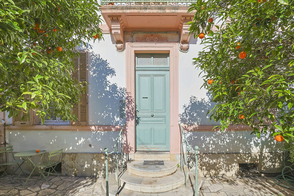 Appartement à HYERES