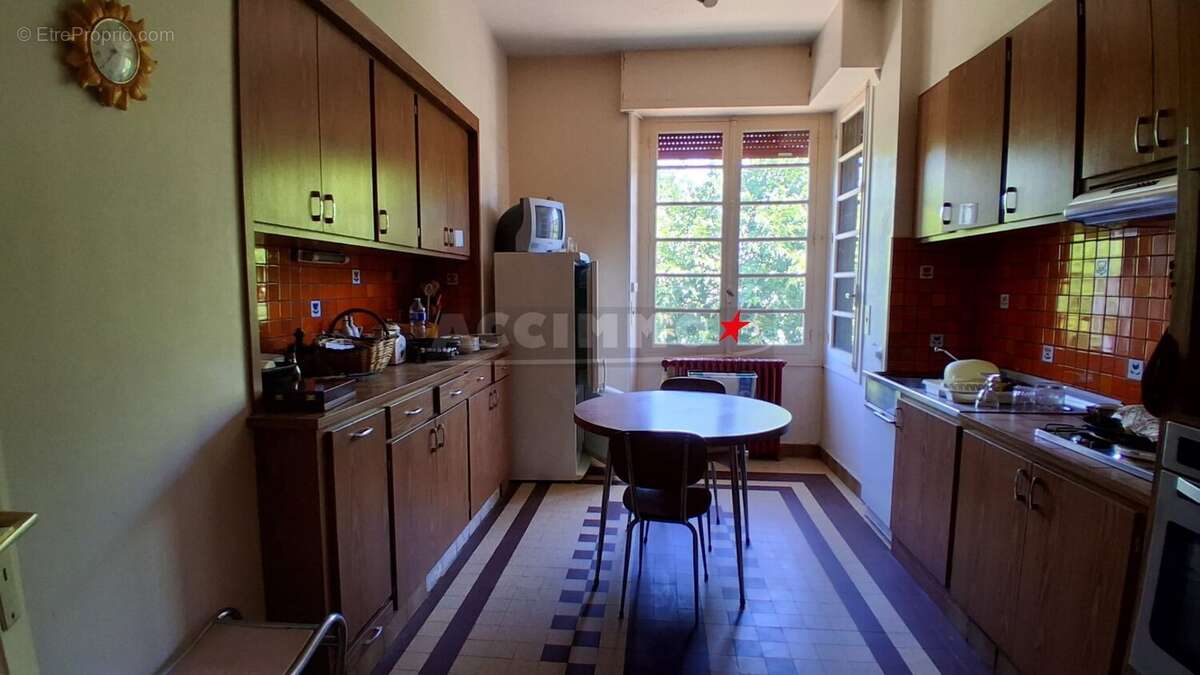 Graulhet - maison + sous-sol - photo 3