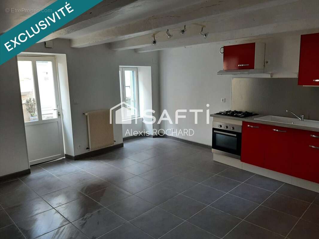 Photo 2 - Maison à MONTMORILLON