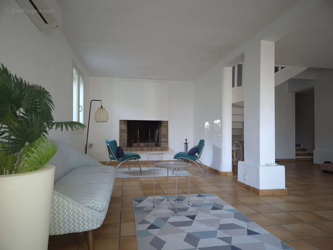 Maison à LES ANGLES