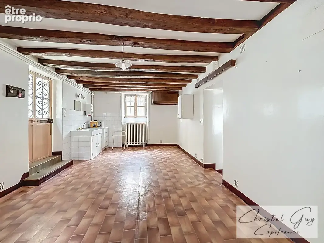 Montval-sur-Loir (72500), maison de charme à vendre 4 chambres, cour et dépendances, coeur de ville - photo 3