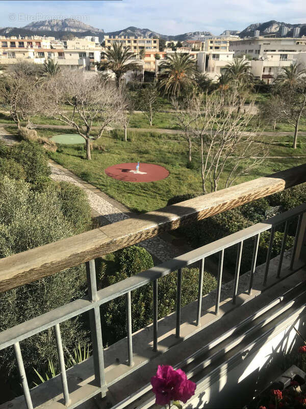 Appartement à MARSEILLE-8E