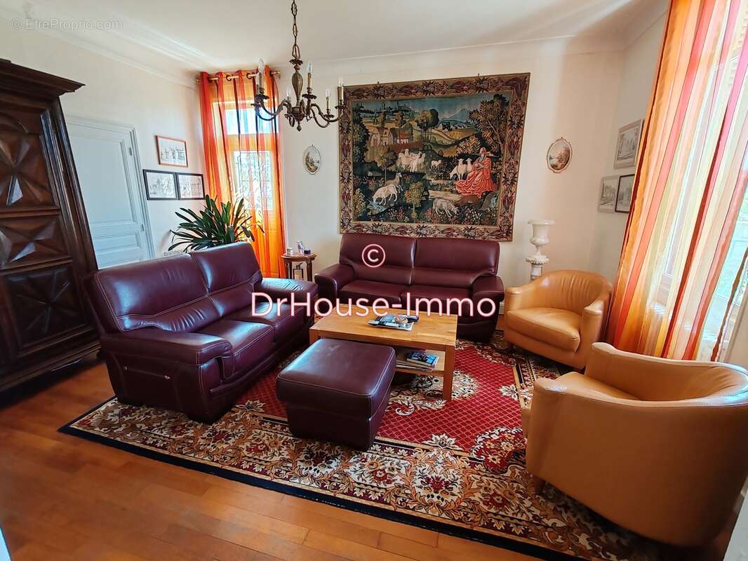 Maison à PORT-DE-PILES