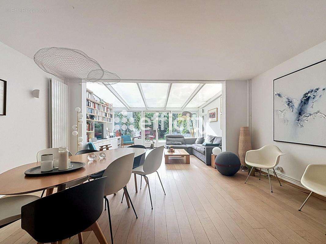 Maison à MONTREUIL