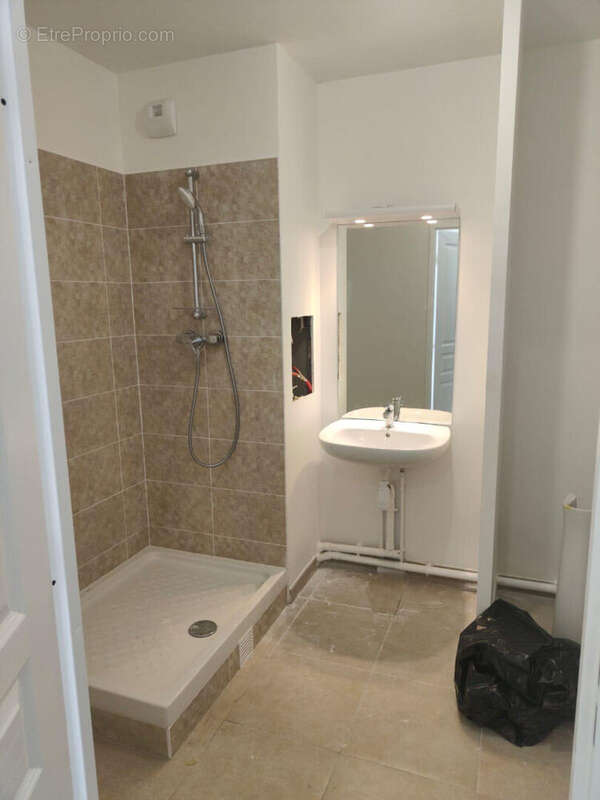 Appartement à LE BLANC-MESNIL