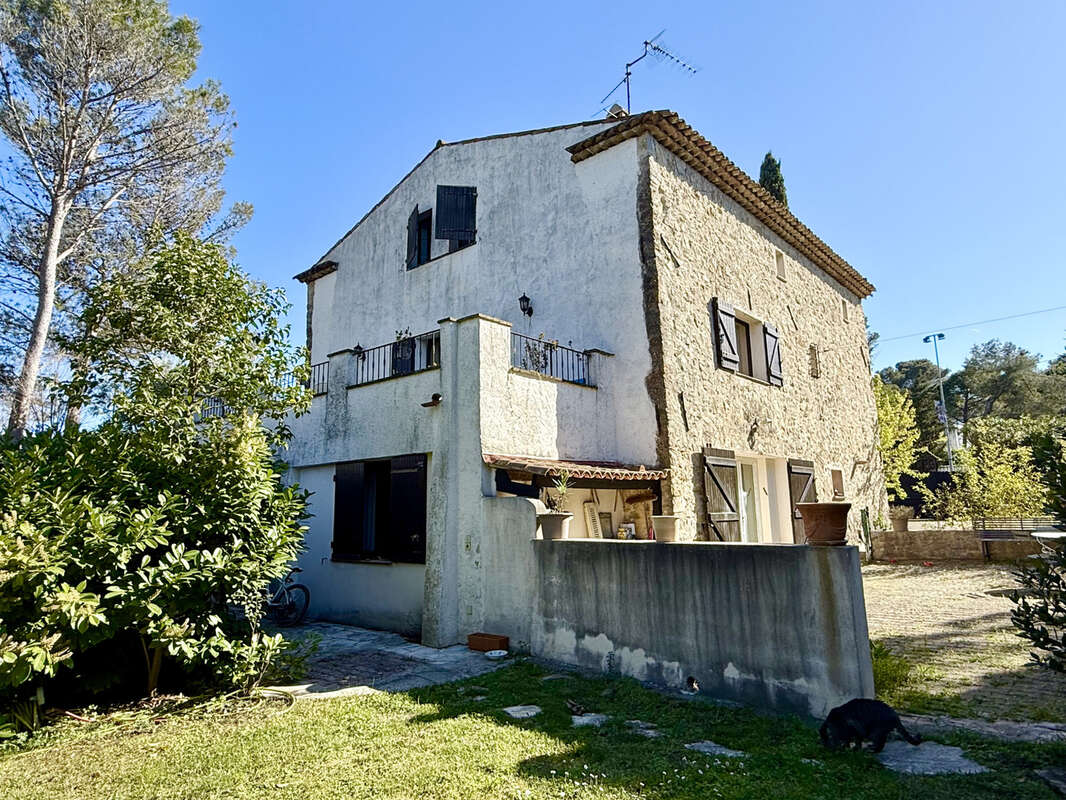 Maison à MOUGINS