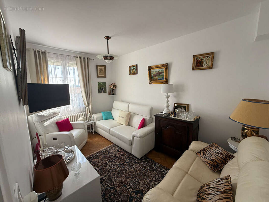 Maison à CHARLEVILLE-MEZIERES