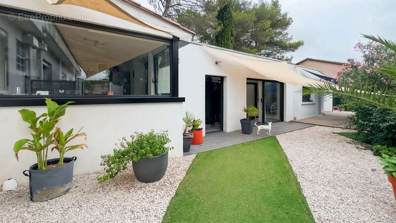 Appartement à SAINT-JEAN-DE-VEDAS