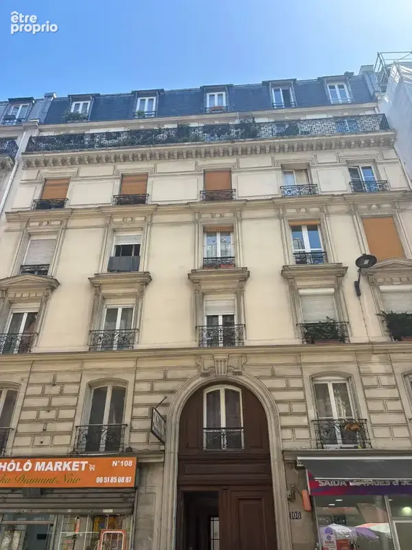 Appartement Paris 3 pièce(s) - DERNIER ETAGE - photo 8