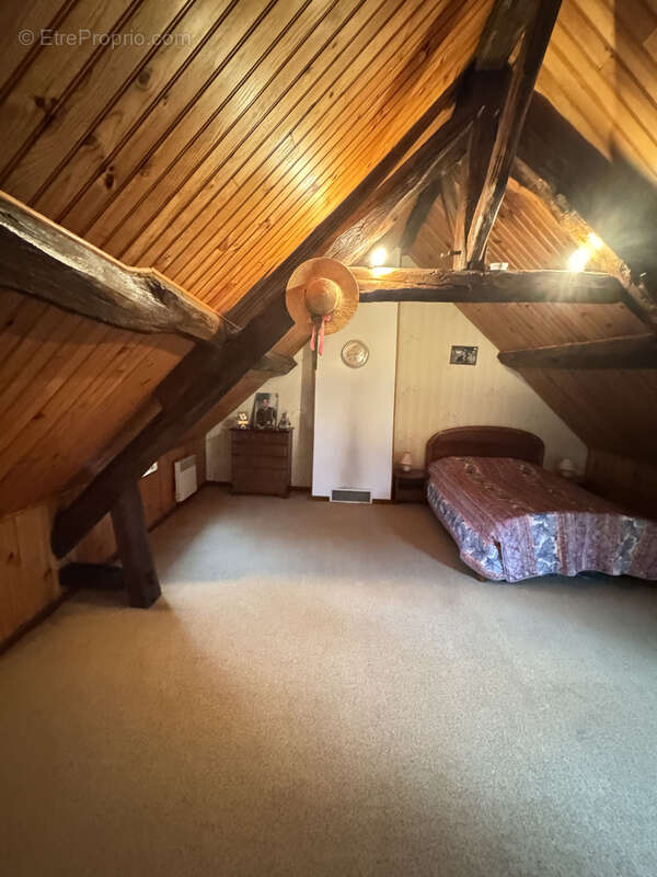 Maison à MONTACHER-VILLEGARDIN