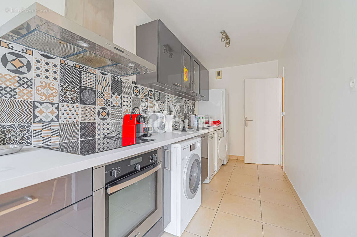 Appartement à PARIS-12E