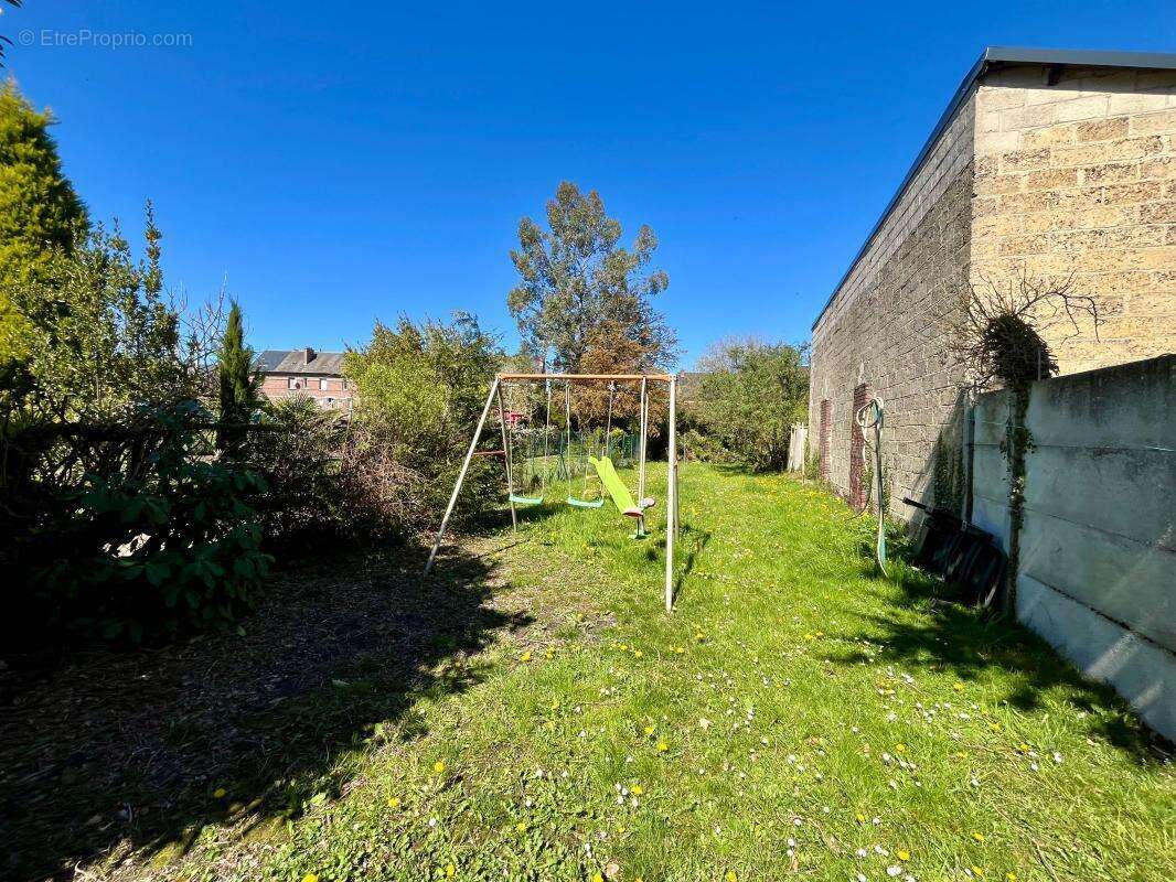 Maison à TERGNIER