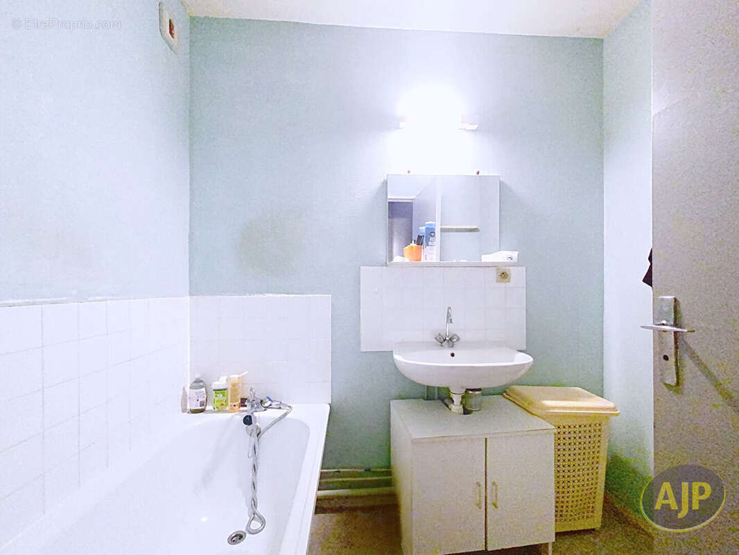 Appartement à CHARTRES-DE-BRETAGNE