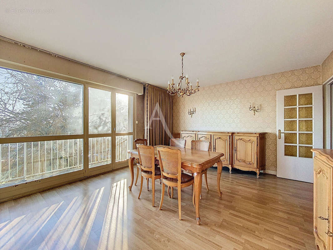 Appartement à CHAMBOURCY