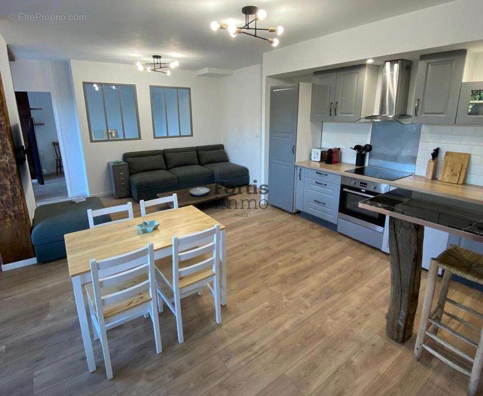 Appartement à SAINT-DENIS