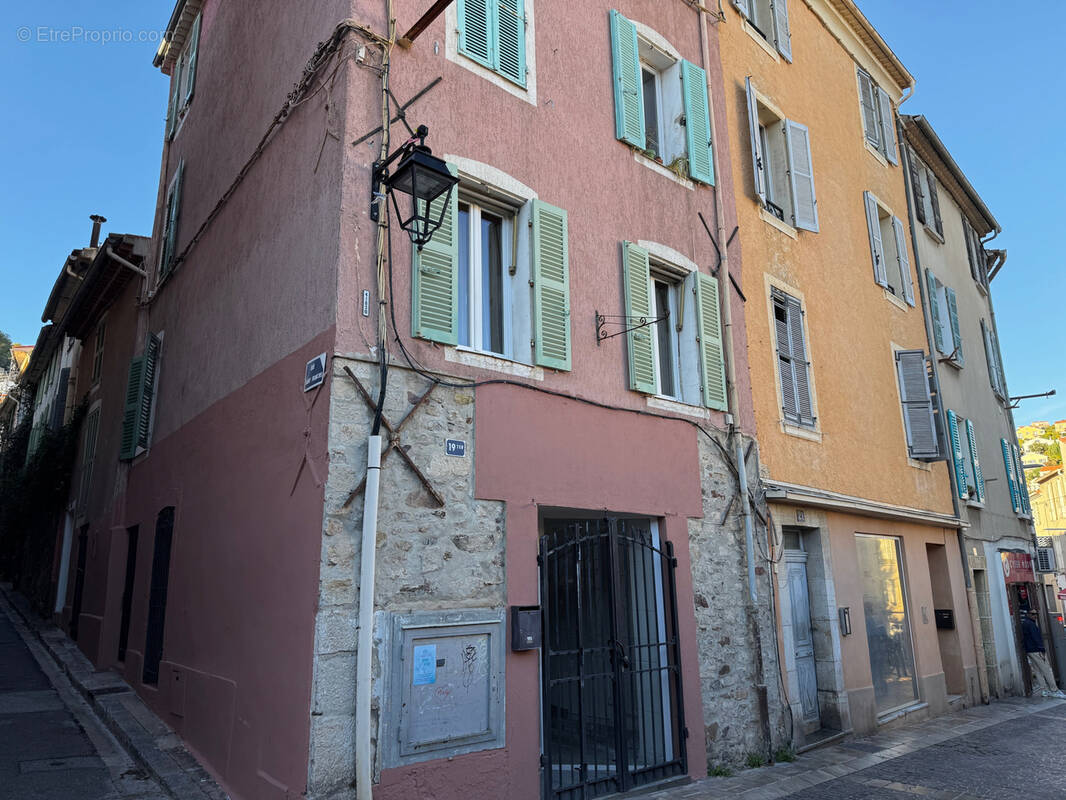 Appartement à HYERES