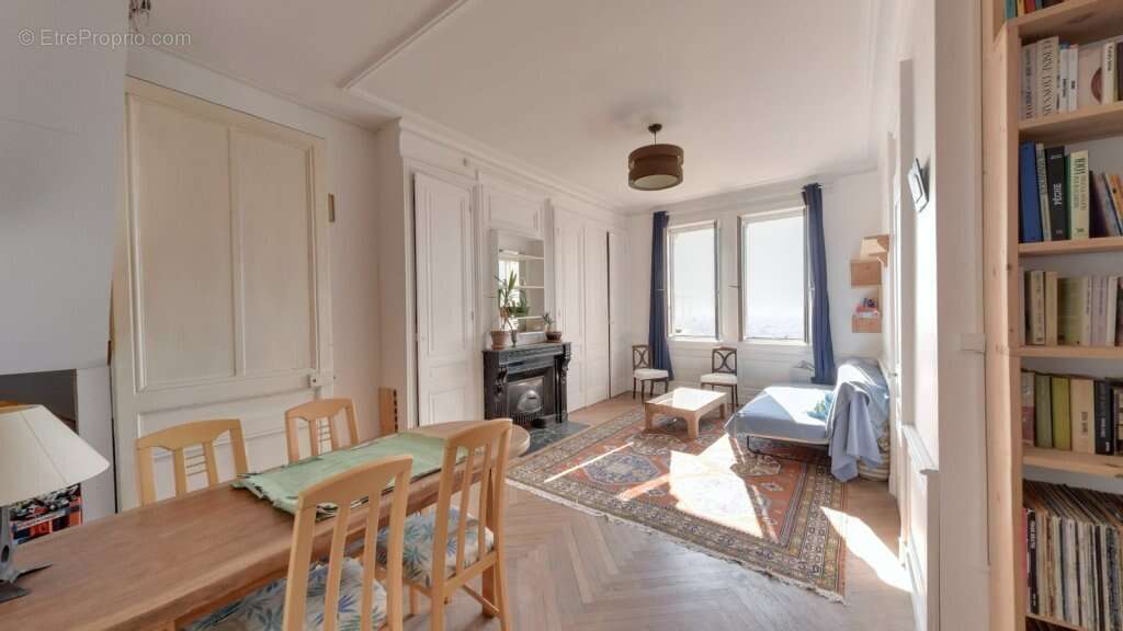 Appartement à LYON-1E
