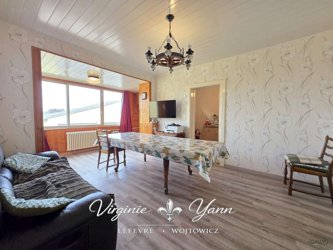 Maison à MONDELANGE