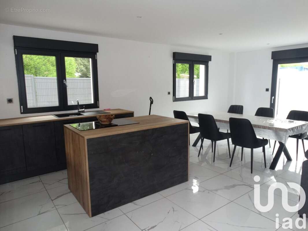 Photo 8 - Maison à DOURGES