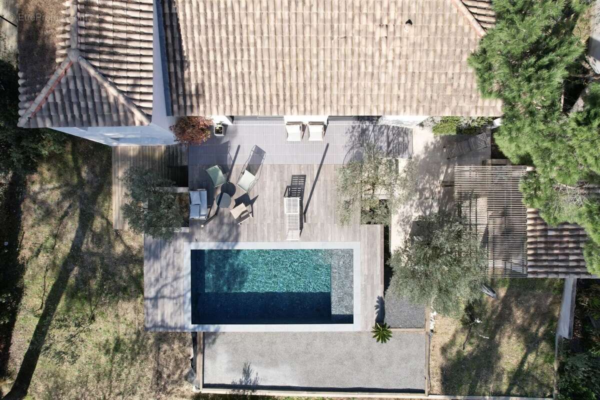 Maison à UZES