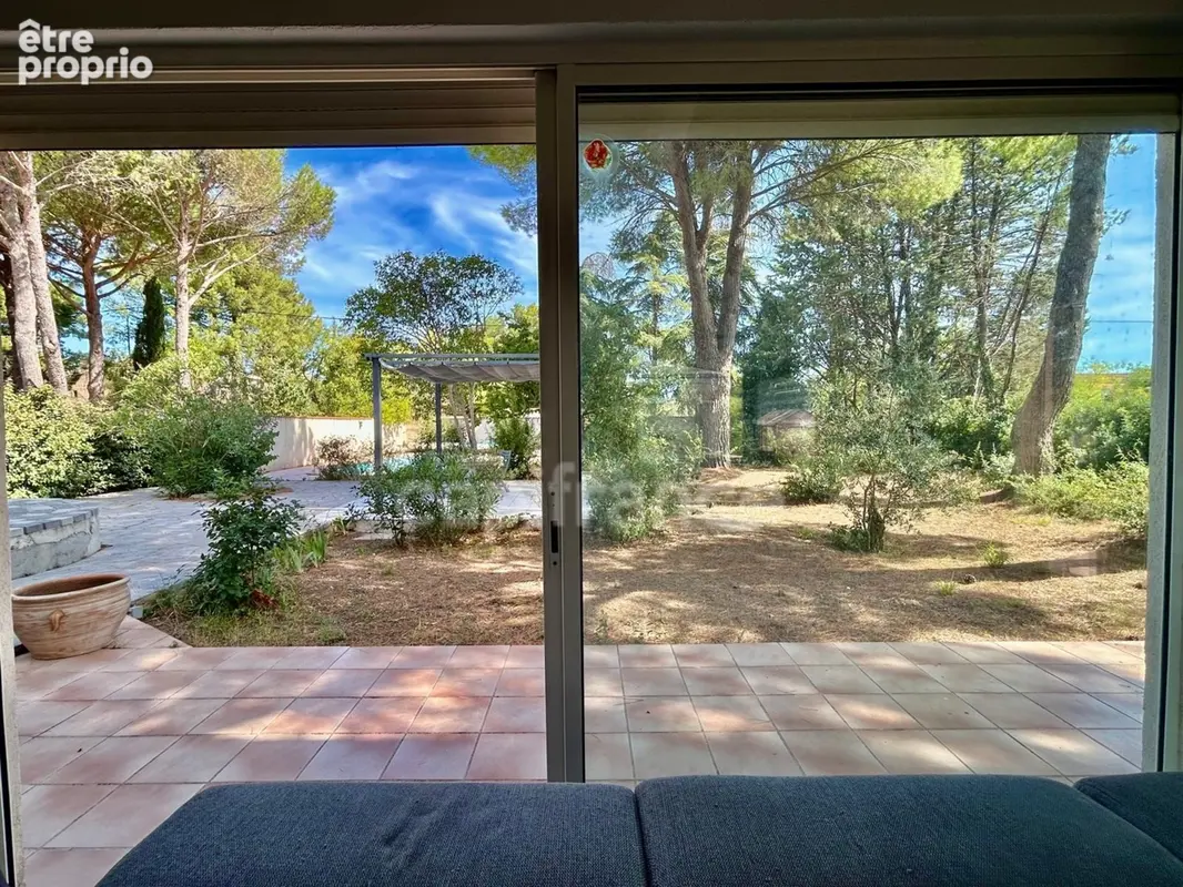 Maison de plain-pied 5 pièces de 204 m² avec piscine sur plus de 2 000 m² de terrain COURNONTERRAL (34) - photo 5