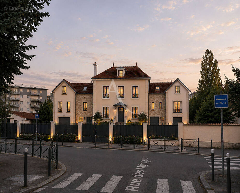 Maison à ROSNY-SOUS-BOIS