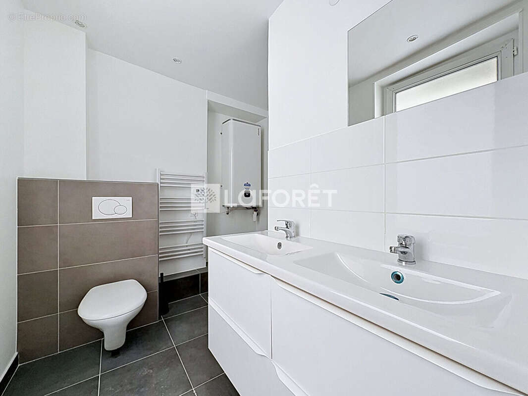 Appartement à SURESNES