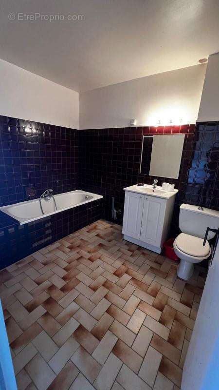 Appartement à VENELLES