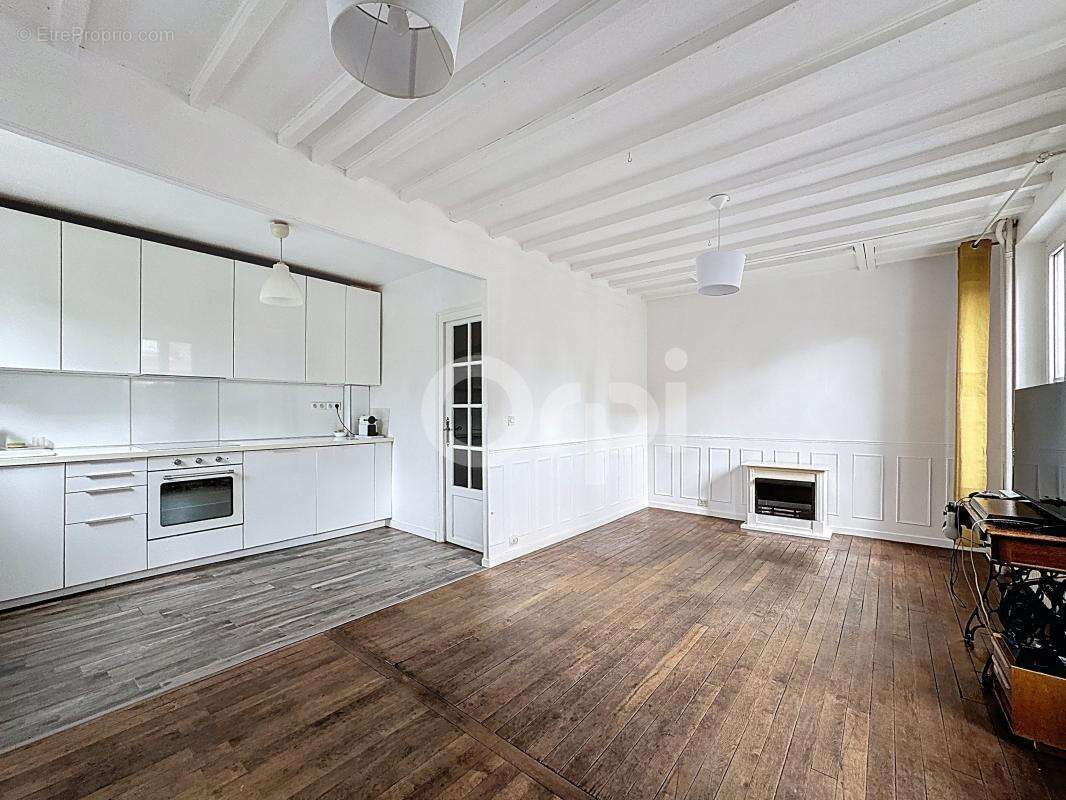 Maison à LE PERREUX-SUR-MARNE