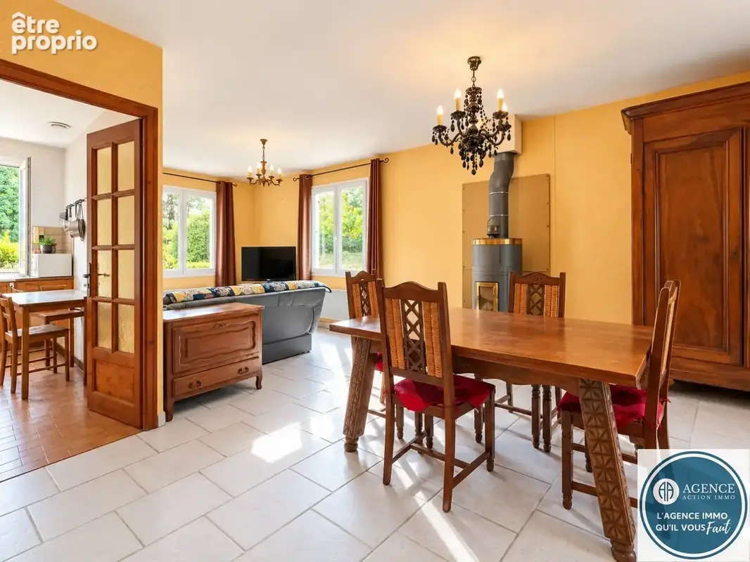 Un écrin de verdure au potentiel rare  maison avec piscine sur 2 830 m² de terrain constructible - photo 4