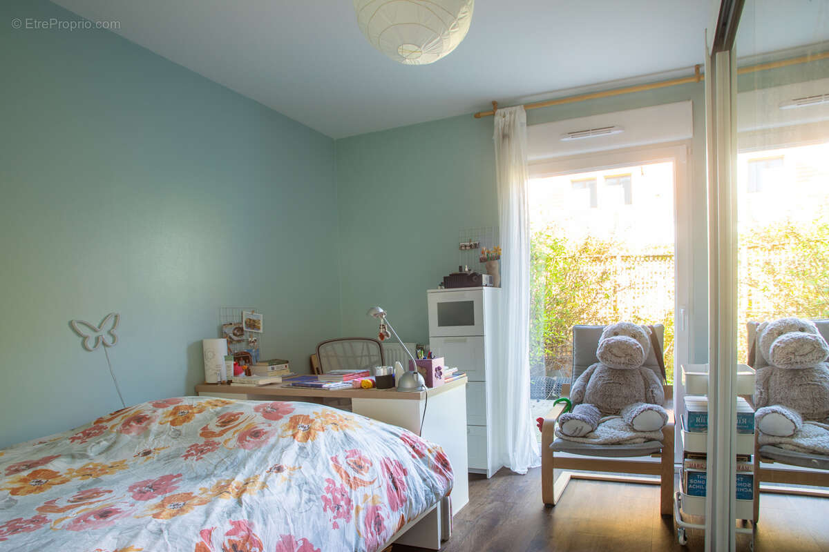 Appartement à SARTROUVILLE