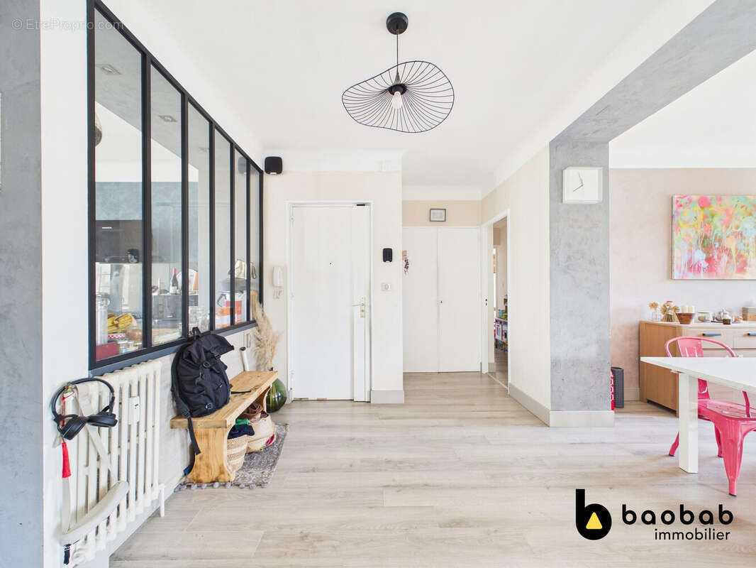 Appartement à COGNIN