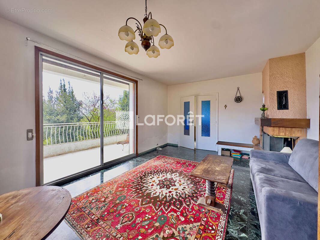 Maison à LA TRONCHE