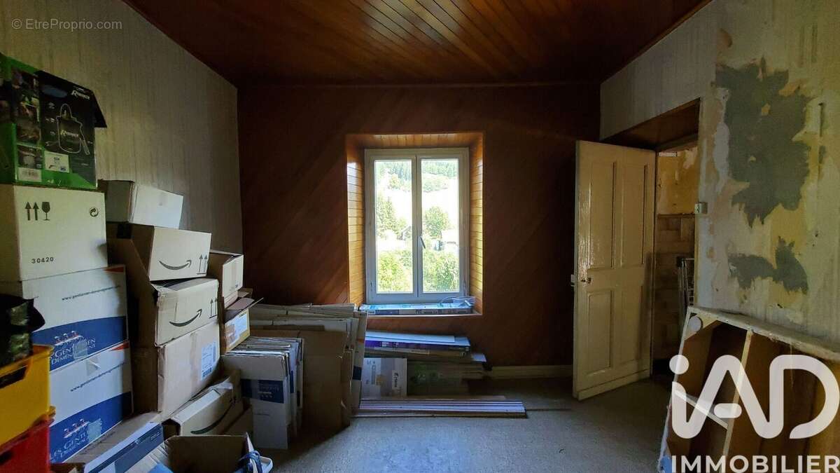 Maison 69 m² à Rencurel  - photo 7