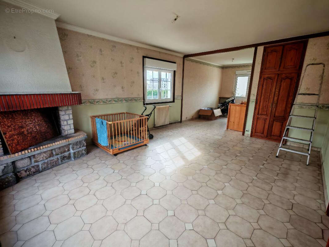 Maison Sartrouville 6 pièce(s)-723 m² de terrain - photo 2