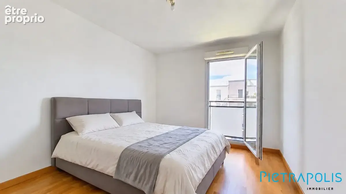 Appartement 74 m² à Saint-Genis-Pouilly  - photo 6