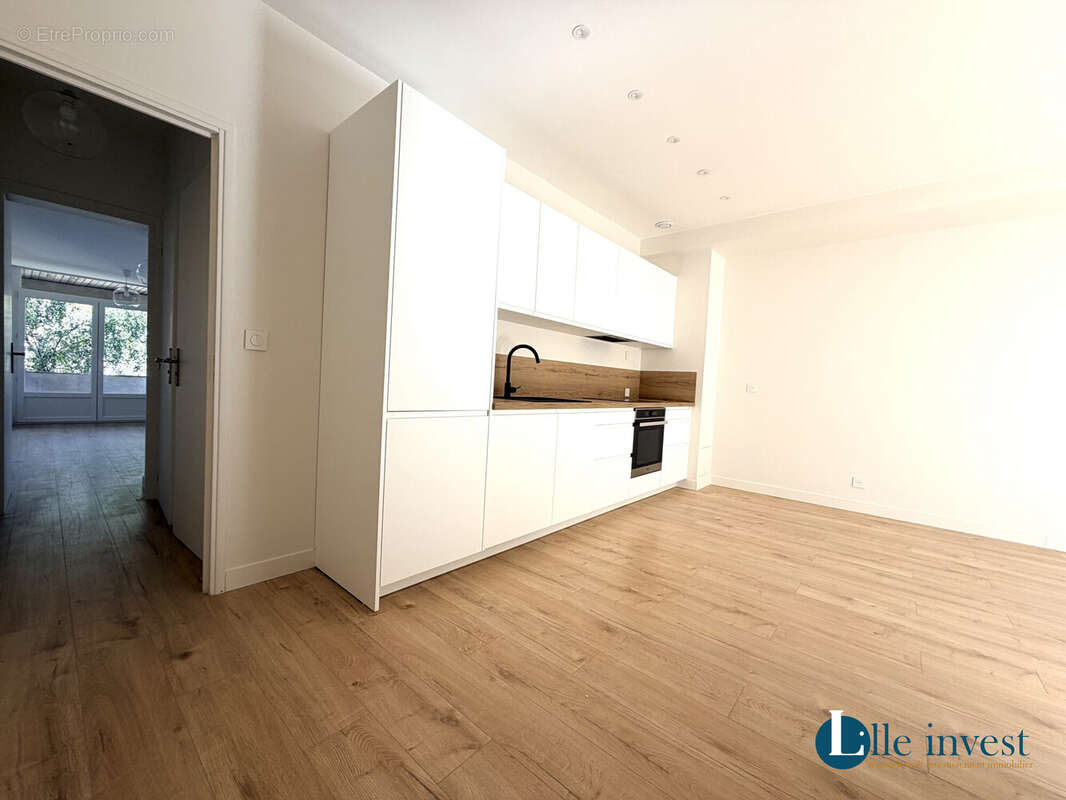 Appartement 47 m² à Lille  - photo 2