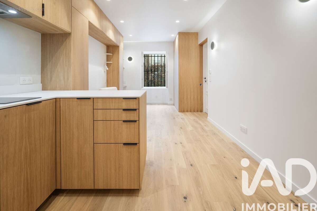 Photo 7 - Appartement à PARIS-18E