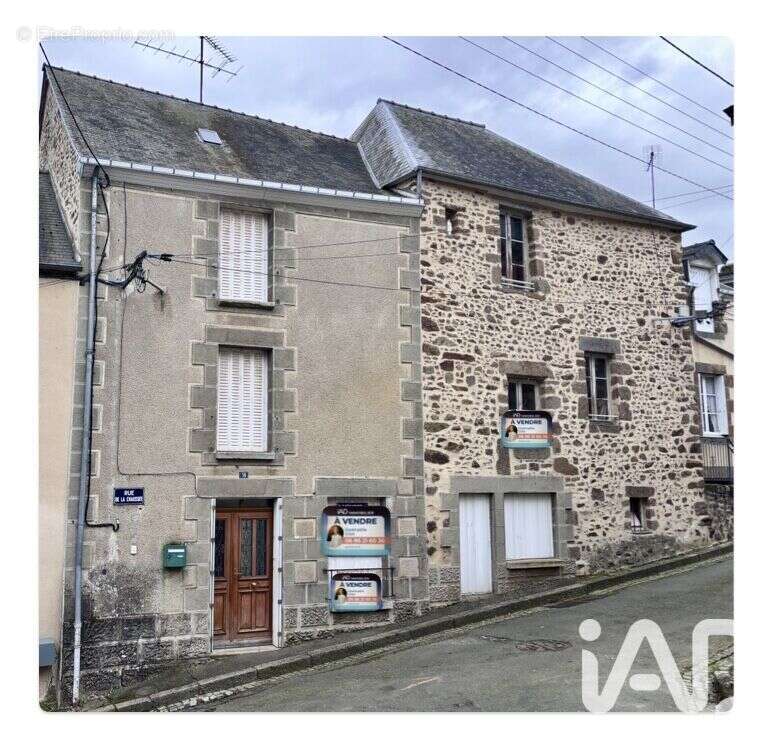 Photo 3 - Maison à AMBRIERES-LES-VALLEES