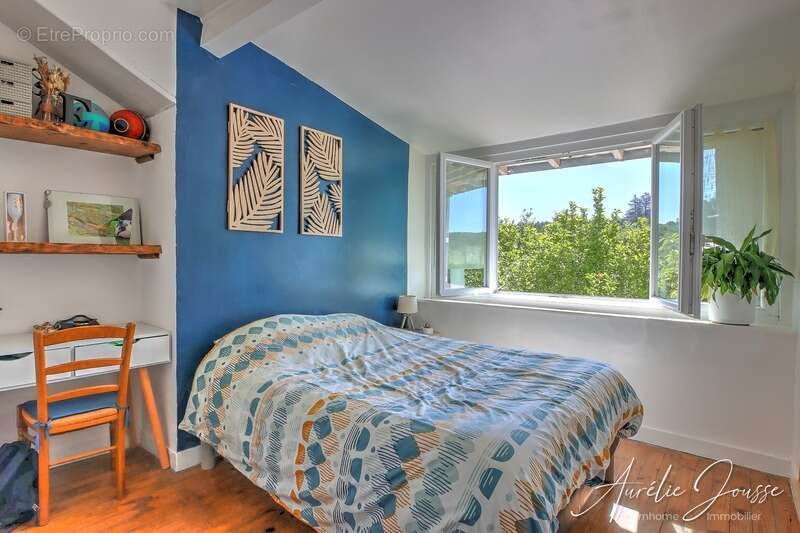 Maison à SAINT-PRIEST-TAURION