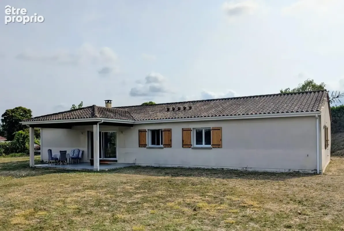 Photo 1 - Maison à VILLEGOUGE