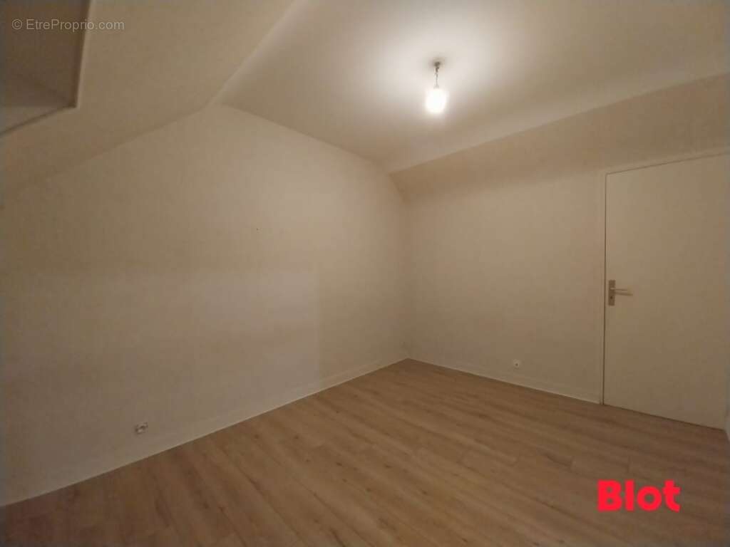 Maison à BAIN-DE-BRETAGNE